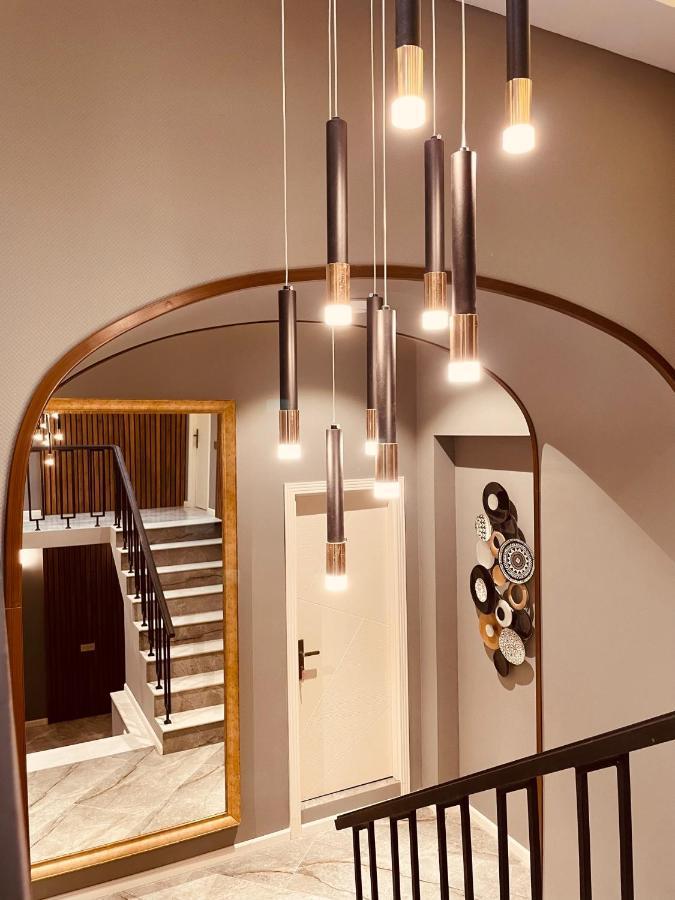 Eleven Hotel Baku Bagian luar foto
