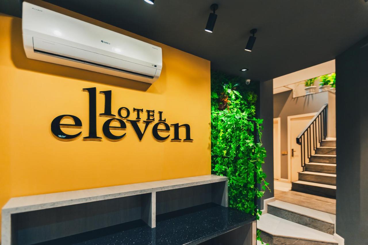 Eleven Hotel Baku Bagian luar foto