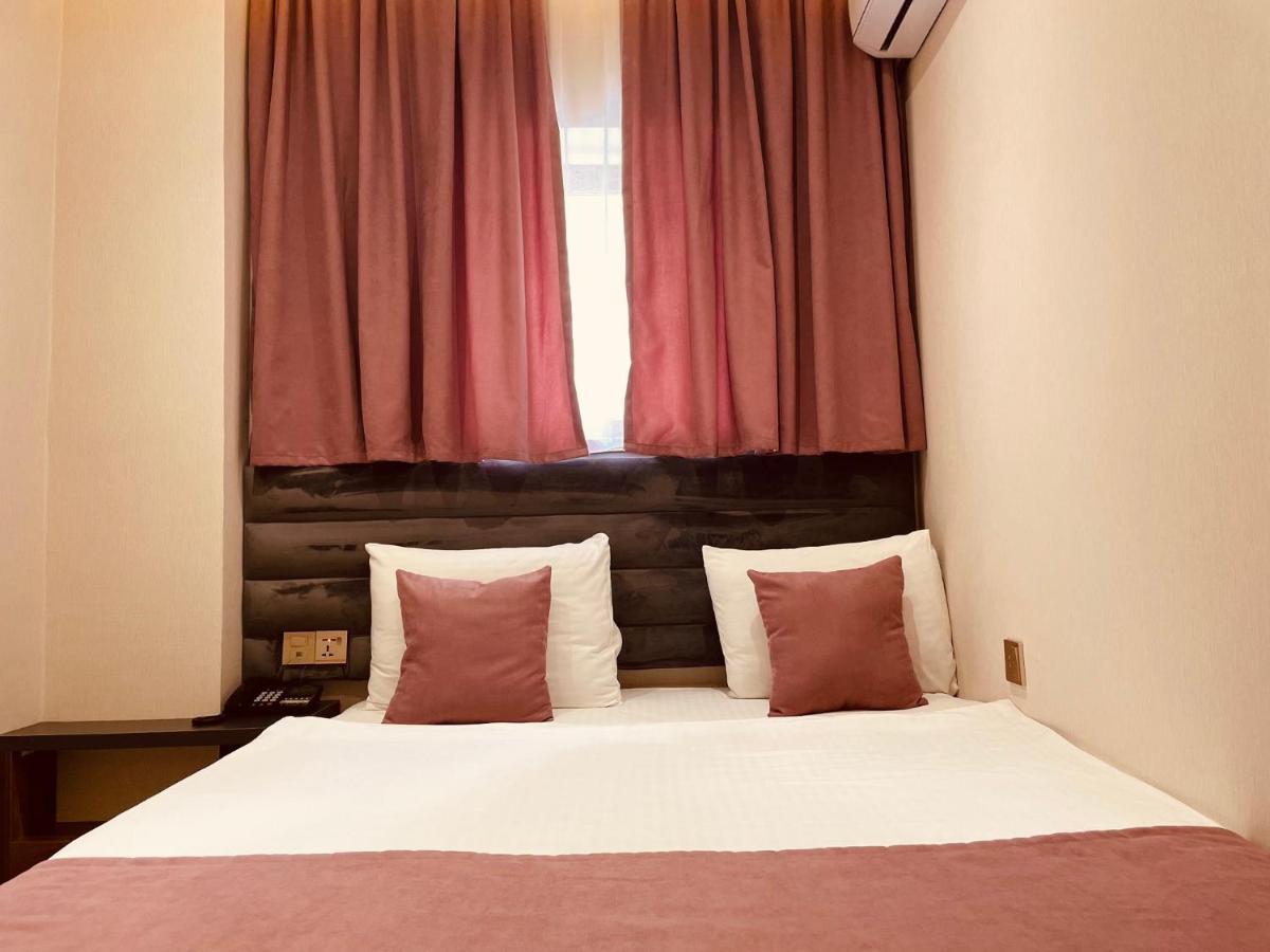 Eleven Hotel Baku Bagian luar foto